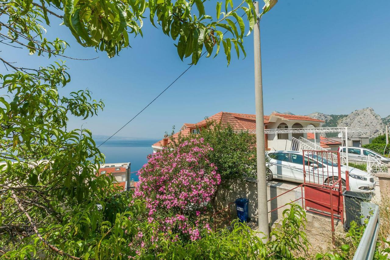 Apartment Marijana 오미스 외부 사진