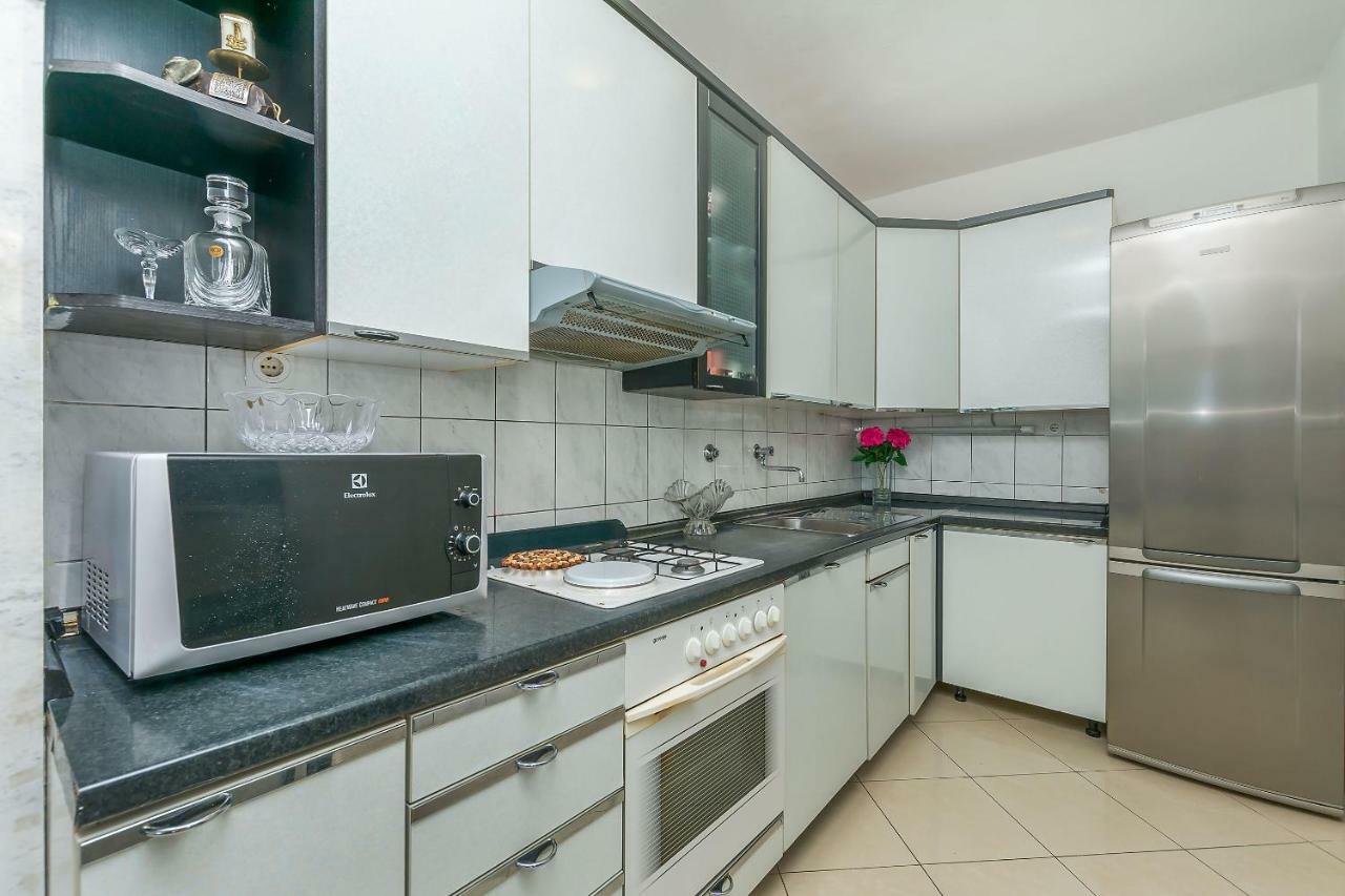 Apartment Marijana 오미스 외부 사진
